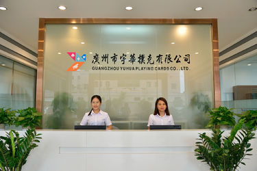 GUANGDONG YUHUA PLAYING CARDS CO.,LTD. สายการผลิตของผู้ผลิต