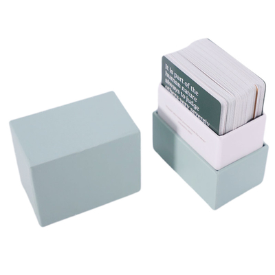 ซื้อ 280g การ์ดเกมที่พิมพ์ได้ ODM OEM Finish Flash Paper Playing Cards With Deck Box online manufacture